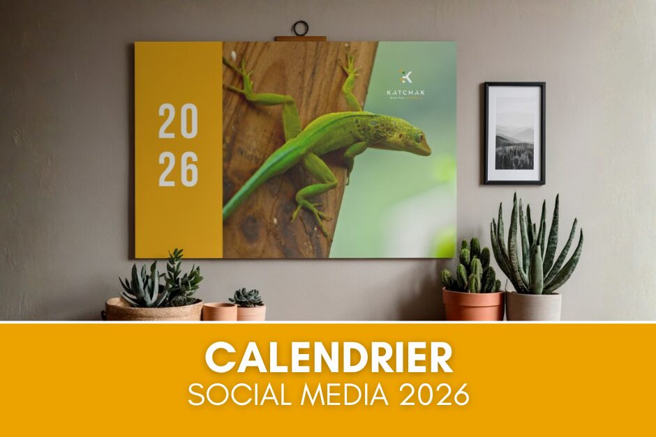 Calendrier Social Media 2026 de Katchak accroché à un mur